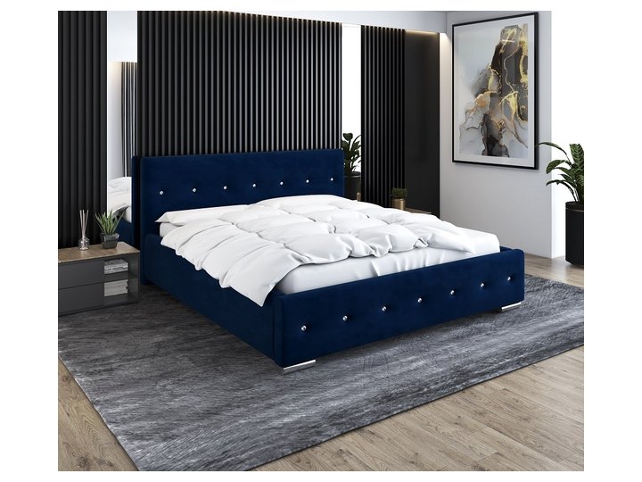 Alexis in Marineblau